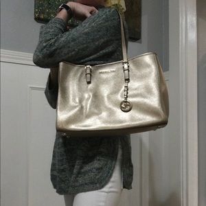 Michale Kors Gold Shoulder Bag